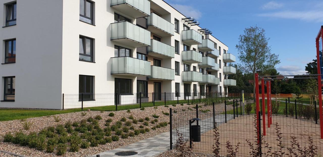 Nowoczesny Apartament Ludova Бискупиец Екстериор снимка