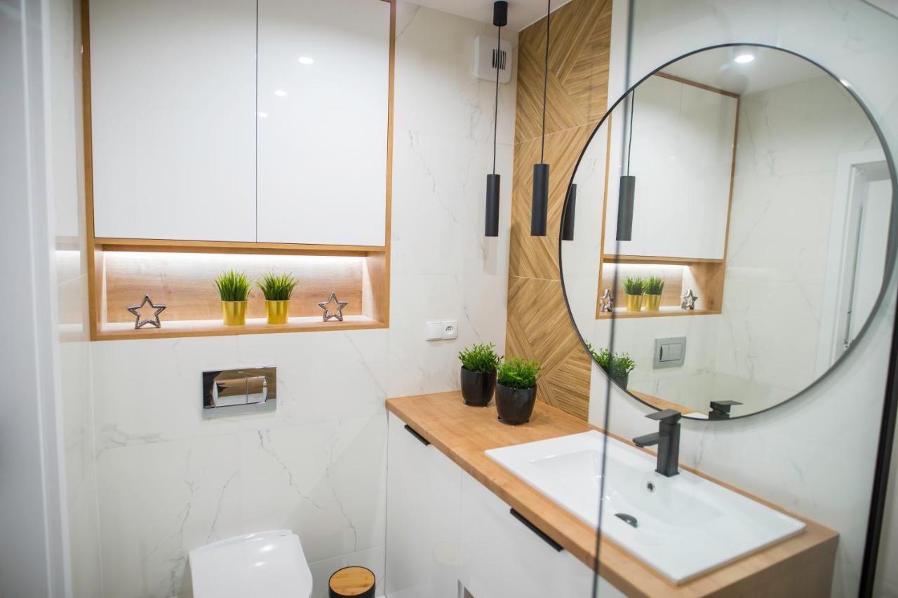 Nowoczesny Apartament Ludova Бискупиец Екстериор снимка
