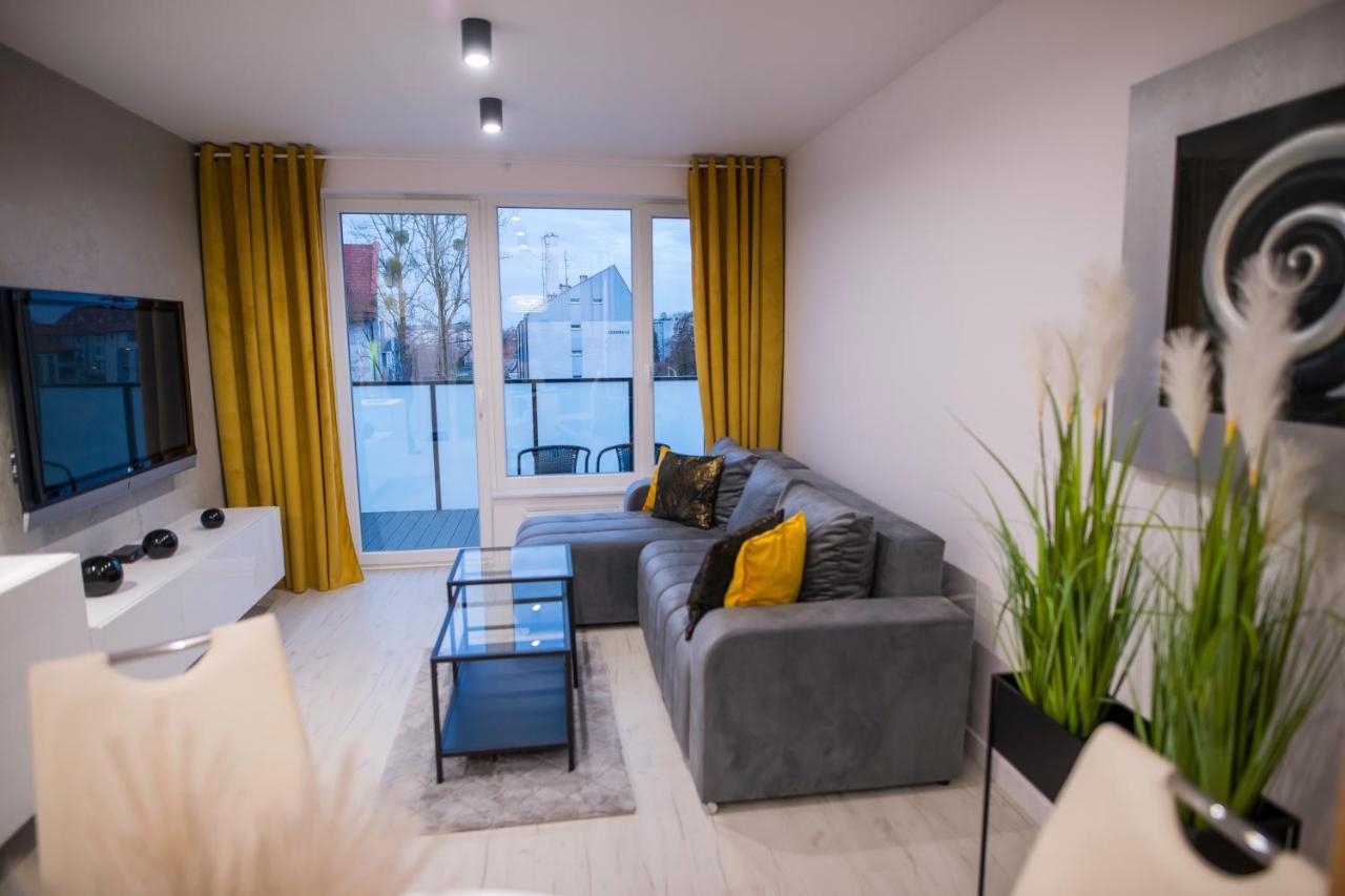 Nowoczesny Apartament Ludova Бискупиец Екстериор снимка